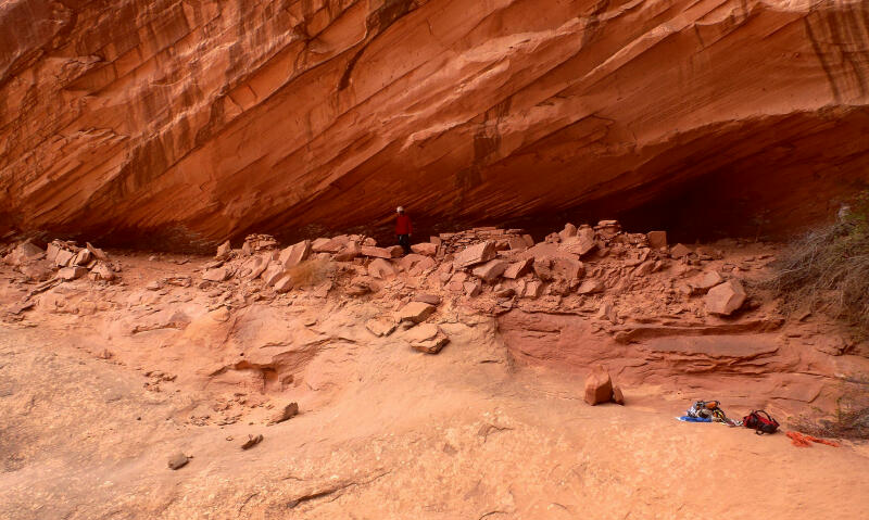 Anasazi Ruin in Devil's Thumb - Dante Canyon System