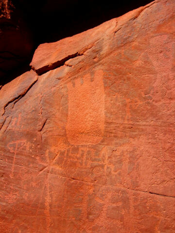 Petroglyph Panel near Rock Canyon