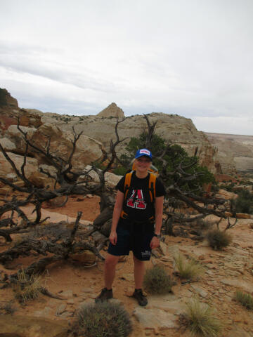 Rim Overlook Trail - Capitol Reef National Park