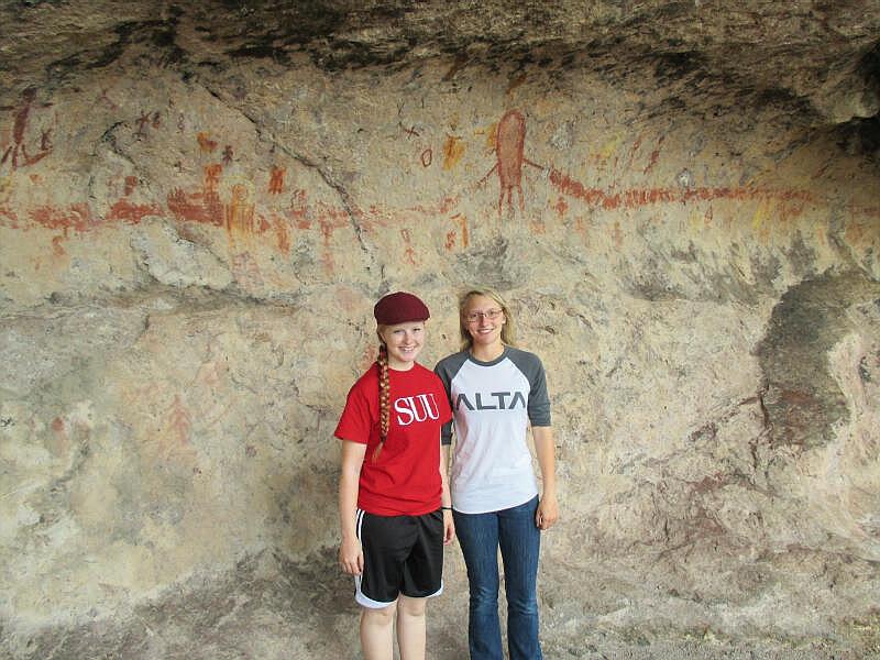 Lion's Mouth Cave Pictographs